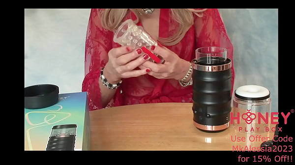Alessia Travestita 30 Reviews The Honey Play Box Warrior