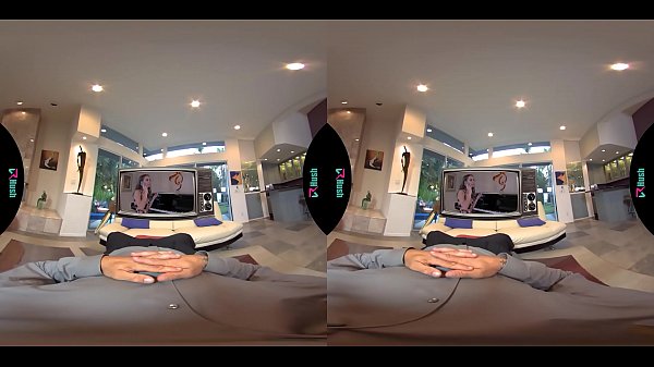 VRHUSH Plugging The Babysitter Riley Reid's Tight Rail Slot