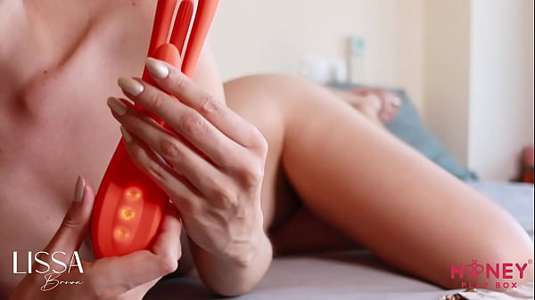 I'm Absolutely Turned On By My New HoneyPlayBox Toy, Terri