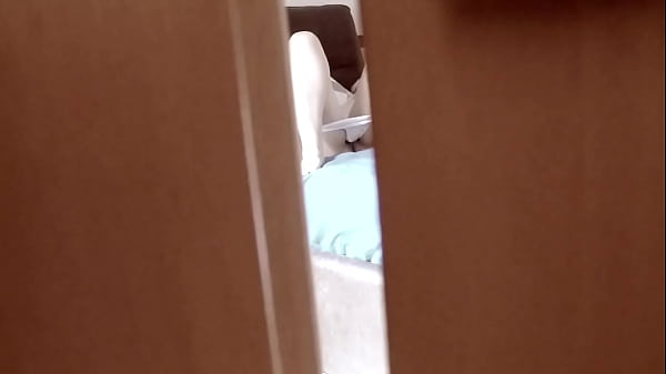 Spying Behind A Door A Young-babe Stepdaughter Masturbating In Bedroom And Coming Exceptionally Passionate