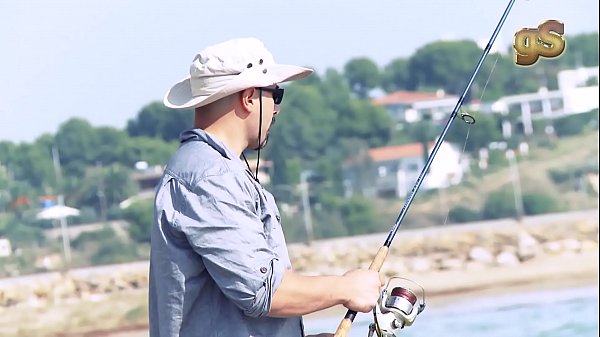 Discovery Channel Parody - River Bitches In The Beach Of Sitges