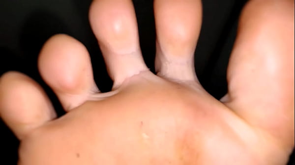 Stepbrother Savors To Lapping And My Dirty Smelly Toes