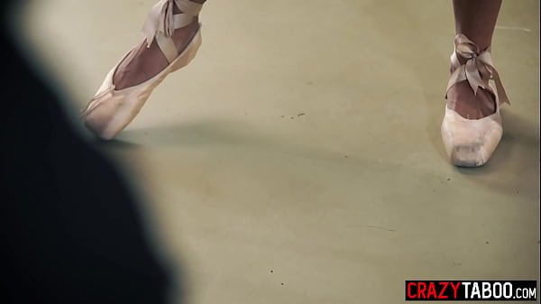 Smoking-hot Mom Ballerina Eveline Dellai Presenting A Footjob To Her Huge Cock Friend