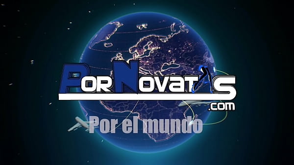 Feliz 2023 Amigos! Nuevo Año Y Nueva Escena Con La Preciosa Joven Latina Catalina Devil Y Nuestro Amigo Victor Bloom