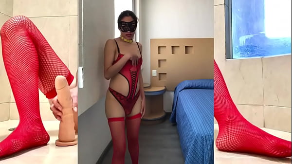Perrita Rica Muestra Su Putería