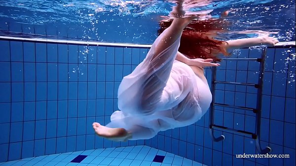 Polish Bombshell Marketa Naked In The Pool