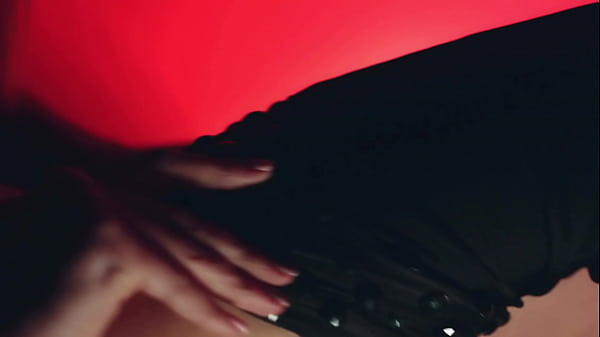 Lola Steinhot Brincando Com Um Vibrador E Fodendo Gostoso