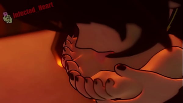 Kali Praises Blakes Soles (Loop)