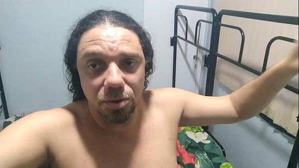USOU MEU APE COMO STUDIO GRATIS SEM SER CONVIDADA E QUER ME PROIBIR DE USAR 30 SEGUNDOS DA GRAVAÇÃO FEITA NELE