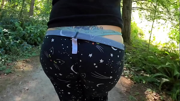 Stepmommy Fat Rear Pantsing Nature