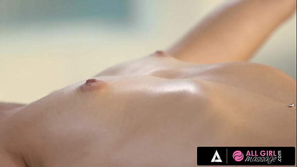 ALL GIRL MASSAGE - Massage Turns Into Sizzling 69 Kissing Honeypot Fest With Valentina Nappi And Avi Love