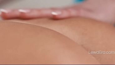 Masseuse Offer Eachother Orgasms For A Sendoff (Freeuse) - Ivy Ireland, Maddie Wren | LewdEra