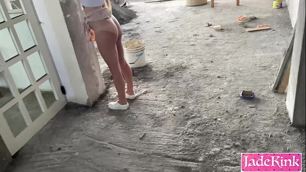 Swallowing Pervert Construction Worker Thick Shaft On Site