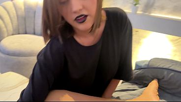 POV Me Follo A Mi Extraña Amiga Gotica De Grandes Tetas Por Primera Vez A Cambio De Qu Me Ayudecon Las Tareas.