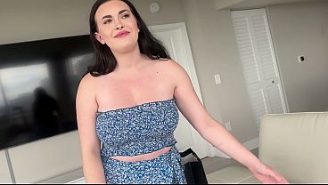 Day Off With Curvy Stepmommy ~ Lindsay Lee ~ Household Fantasy ~ Scott Stark