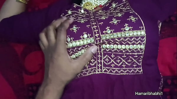 Smoking Indian Desi Bhabhi Closeup Sex. Indian Desi Hindi BF Video.