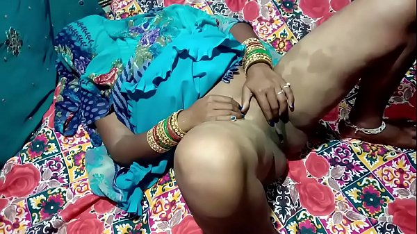 मेरी सासू माता की लाल बुर बोलो कोंन चोदेगा