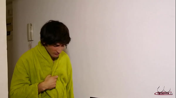 MrThreeHandsCock