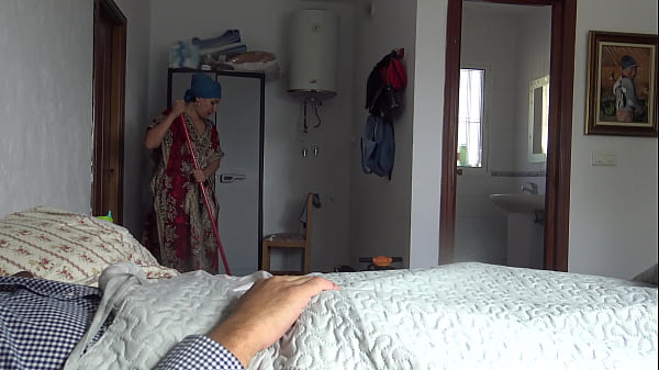 A Turkish Hotel Servant Is SCARED When A German Guest Flaunts His Huge White Pole