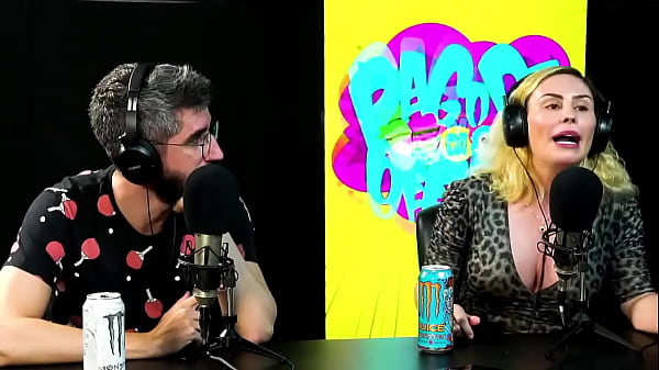 EMME WHITE COM A REVISTA - #PAGODCAST