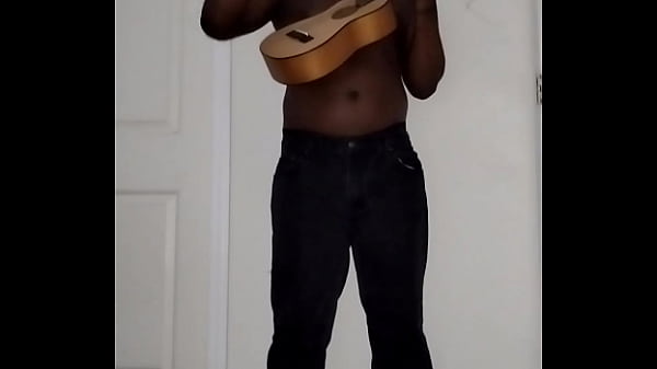 Continuing Singing And Dancing For Free 3