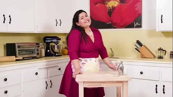 Fatty Housewife Karla Lane Gratifies Herself