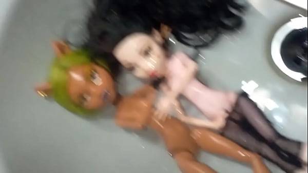 #2 Compilation Orina En Mis Muñecas Monster High