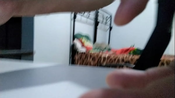 ESTOU TÃO BARRIGUDO QUE QUANDO FICO DE PÉ NÃO CONSIGO MAIS VER MEU PINTO