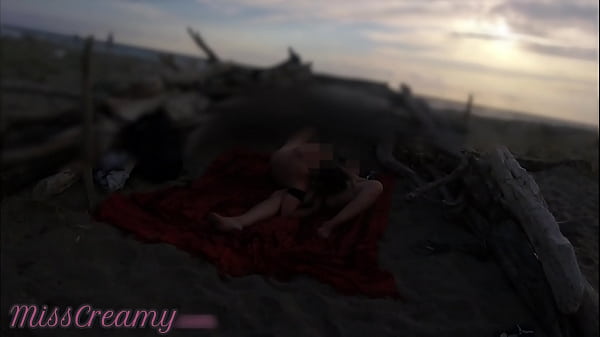 Newcomers Caught My Spouse Touching And Masturbating My Prick On A Public Stripped Beach With Money Shot - MissCreamy