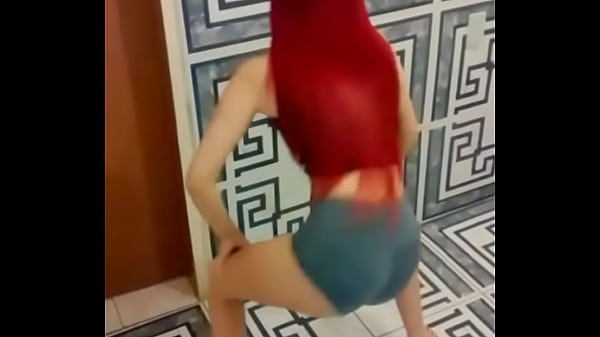 Brazilian Bounce Chick