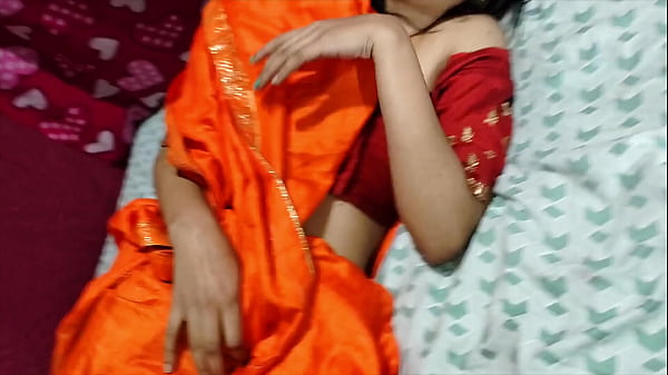 Mausi Ne Behen Ke Bete Ki Lambi Lund Se Apni Pyas Bujhai