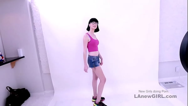 Doll With Egyptian Bombshell Gets Her Pussy All Luscious
