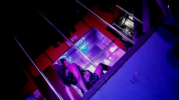 NIGHT CLUB EL PUENTE ECUADOR