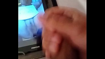 Novinho De 18 Anos Gozando Para Dona! Tribute