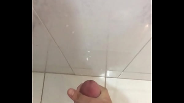 Punheta Gozada Em Camera Lenta. Load Shot Slow Motion.