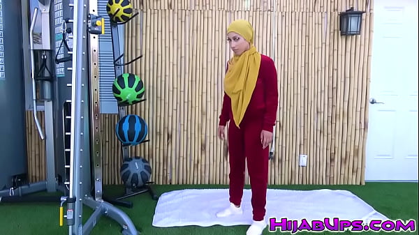 Kira Perez Gets Intimate With Her Personal Trainer Nicky Rebel