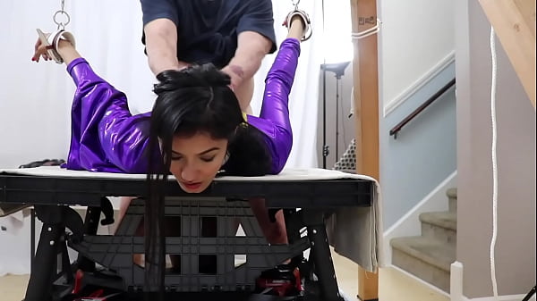 Viva Athena “Batgirl Solo 1-2” Age Gap From Behind Straddle Ride Blowjobs Throat Fuck Oral