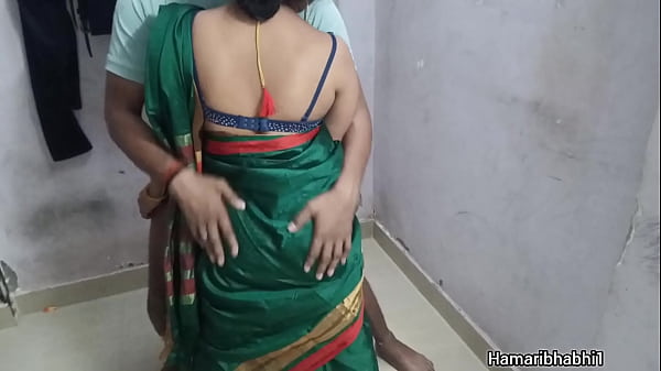 Sexy Indian Desi Bhabhi Rammed In Hot Pink Silky Saree.