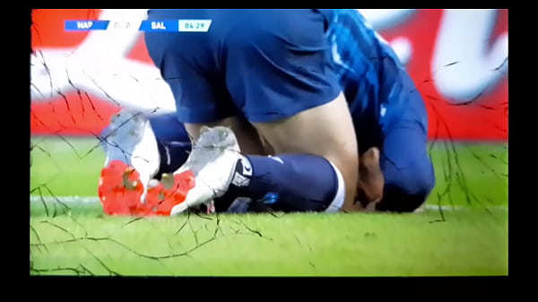 Piernas Y Cola De Futbolista Muy Bueno