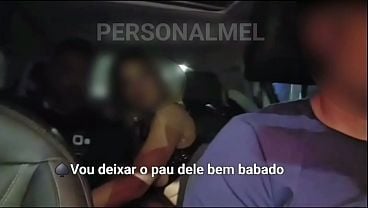 ALEM DE FICAR DE MOTORISTA ENQUANTO A MELHOTWIFE CHUPAVA O AMIGO, O MARIDO TEVE Q EMPRESTAR A CAMISINHA PRO MACHO PODER ME COMER GOSTOSO NO CARRO