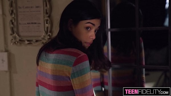 TEENFIDELITY Harmony Wonder Has Tight Twat Stretched By Juan Lucho