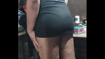 Transparentando Calzon Con Faldita Gay