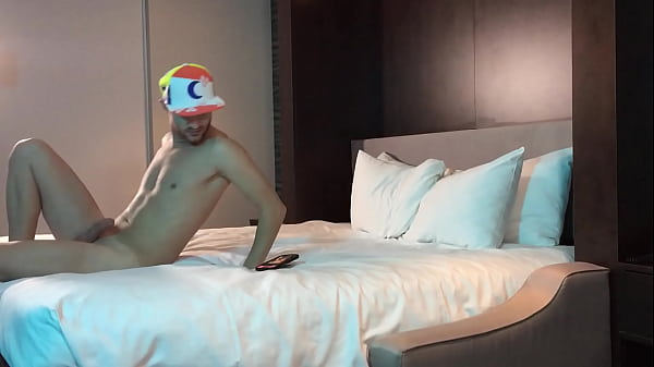 Jake Grand Yanking Off For 30 Minutes