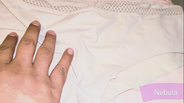Me Masturbé Con Los Calzones Rositas Usados De Mi Novia Y Los Ensucié De Mi Leche