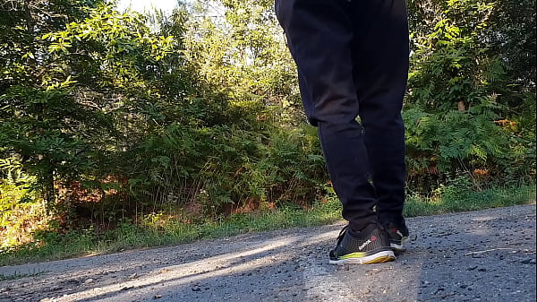 Trav Dildo Outdoor 1