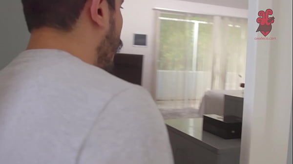 Massive Boobed Coed Karlee Grey Rails Her Randy And Pervert Stepdad Santiago Axxxteca By Mistake While Is Not At Home