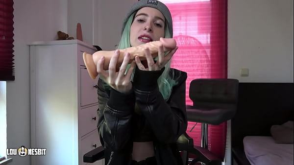 Slave Gets Skank Grooming (German Filthy Talk) Lou Nesbit, Lia Louise
