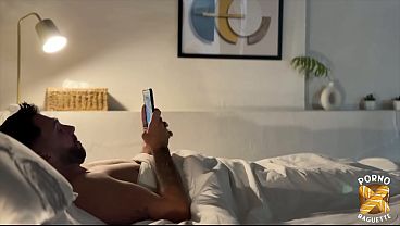 Pam, Belle Platinum Aux Gros Seins, Veut Tout Le Temps Baiser