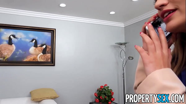 PropertySex Good-Looking True Estate Agent Rails Her Client