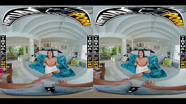 VIRTUAL PORN - Birthday Startle For Tiny Young-babe Xxlayna Marie
